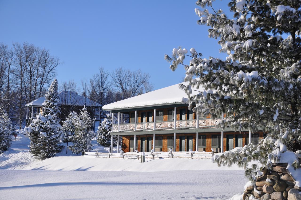 The Legend Cottage Inn Bellaire Экстерьер фото